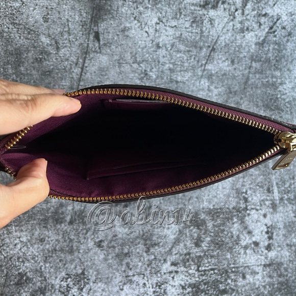 NWT Coach Leather Wristlet Pouch Clutch - Picture 2 of 6